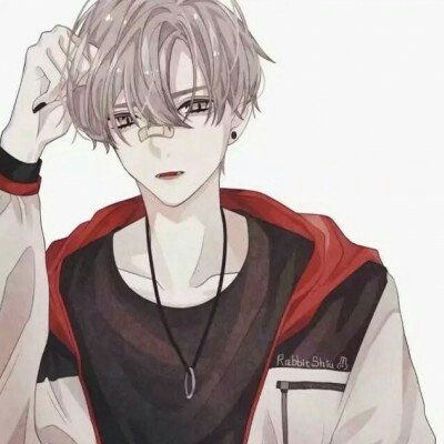 列车与汽车相撞致2伤